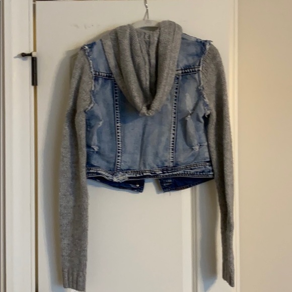 Jean jacket/sweater - Picture 2 of 2
